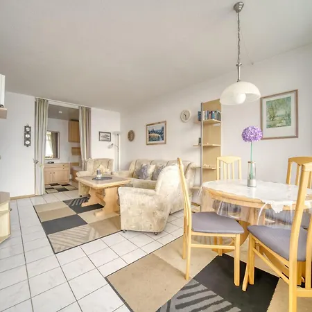 - Haus E, App 0e1205 Daire